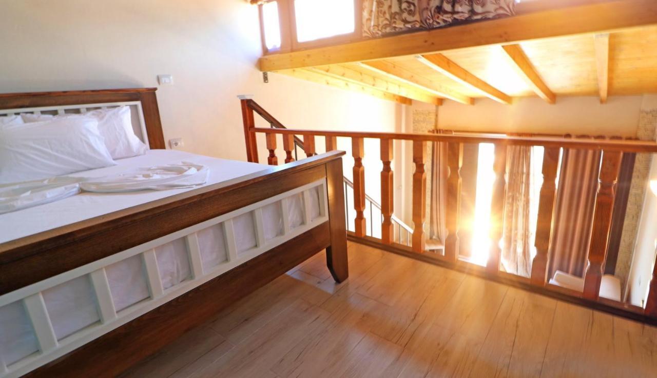 Vila Mateus Himarë Exteriér fotografie