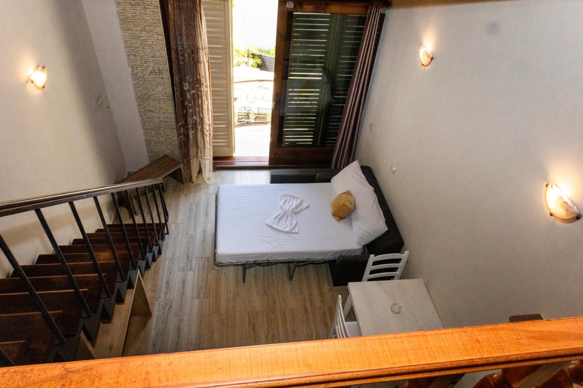 Vila Mateus Himarë Exteriér fotografie